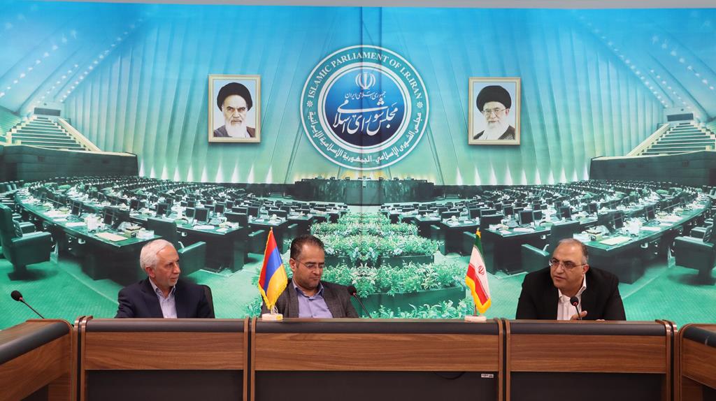 پیشنهادی برای ارتقاء نقش مجلس در روابط بین‌الملل؛ تقویت دیپلماسی پارلمانی از مسیر آموزش